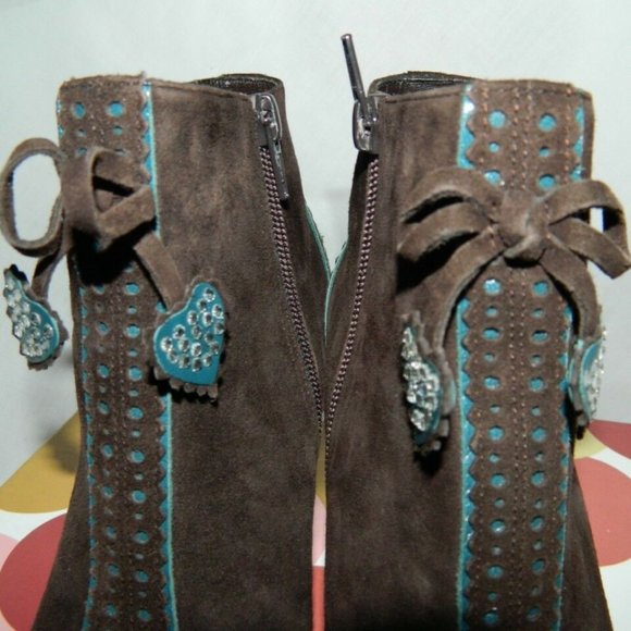 Richard Tyler Brown Suede Ankle Boots with Teal Detail, US Sz. 6 1/2 w/box - Picture 8 of 12
